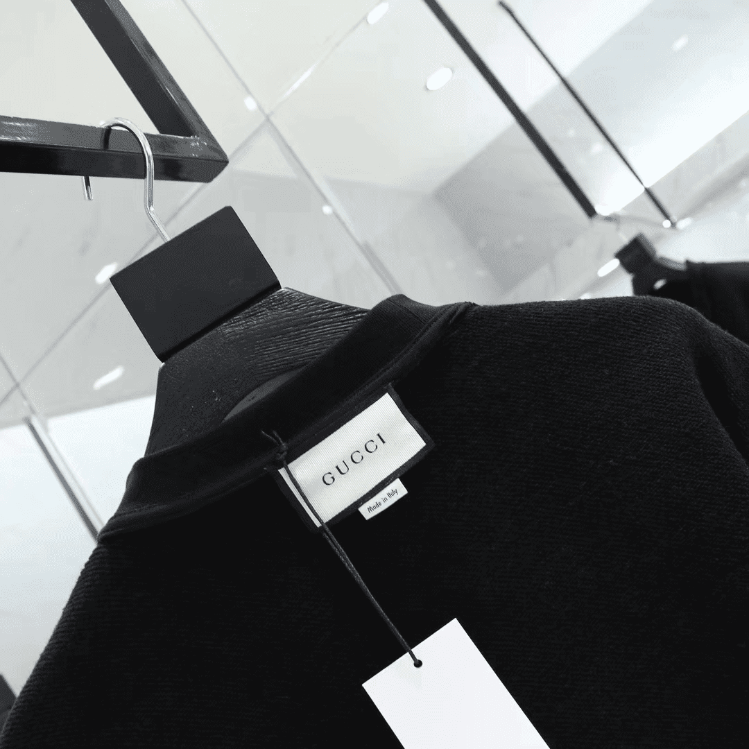GUCCI EMBROIDERED LOGO COTTON SWEATSHIRT