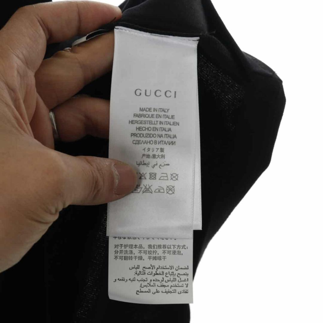 GUCCI STRAWBERRY SHORT SLEEVED T SHIRT