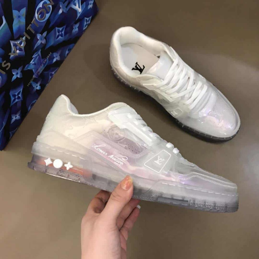 LV TRAINER SNEAKER