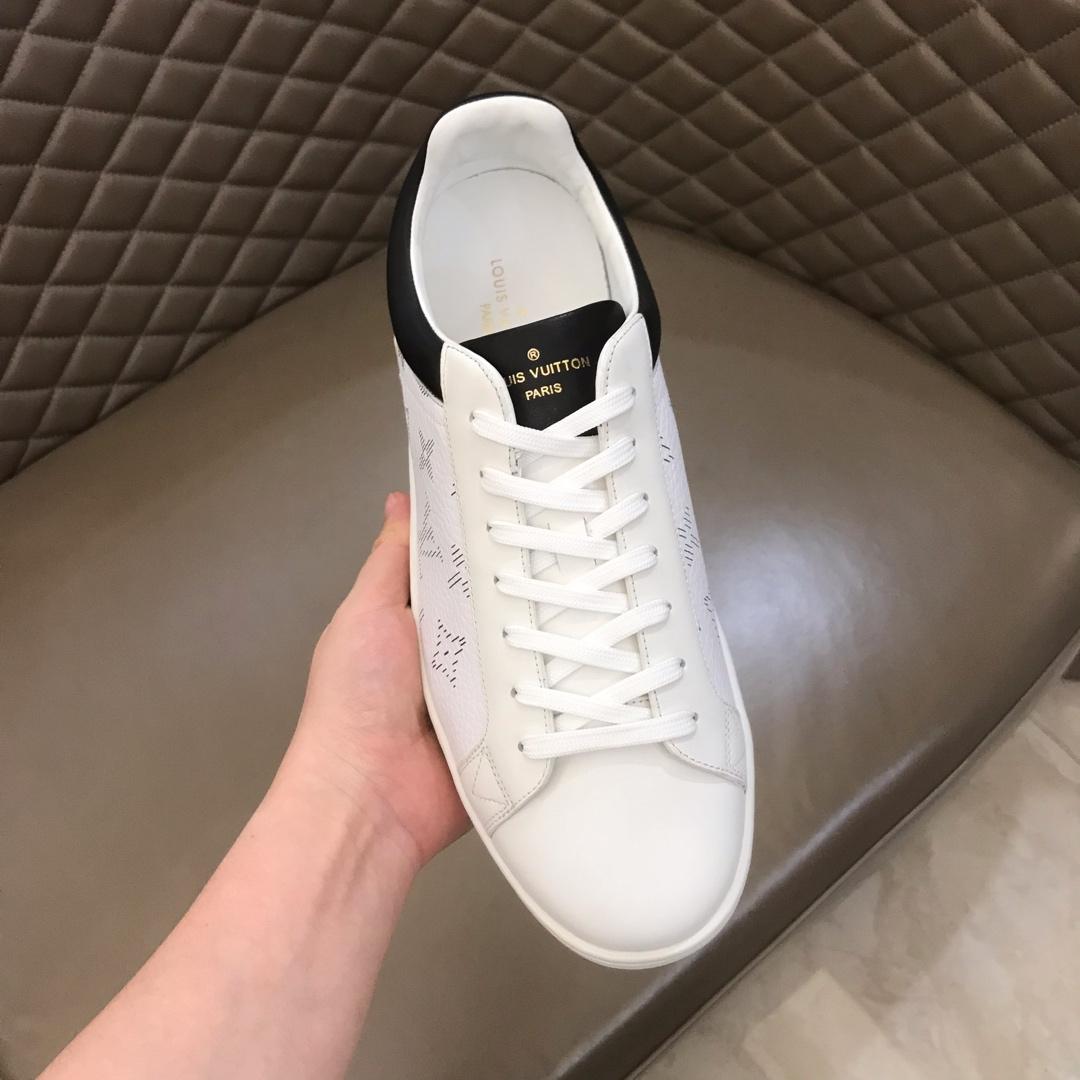 LOUIS VUITTON LUXEMBOURG SNEAKERS
