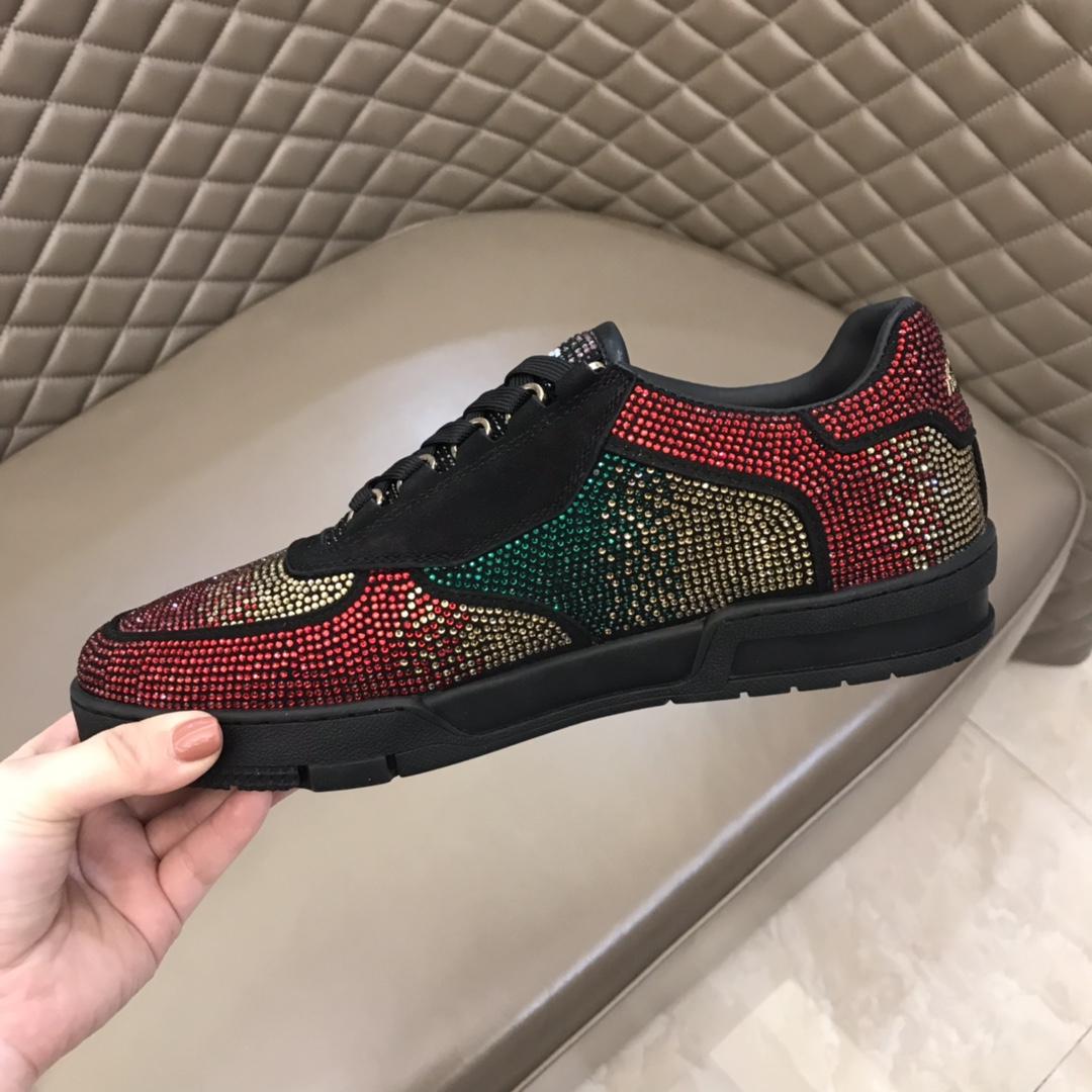 LOUIS VUITTON TRAINER SNEAKER