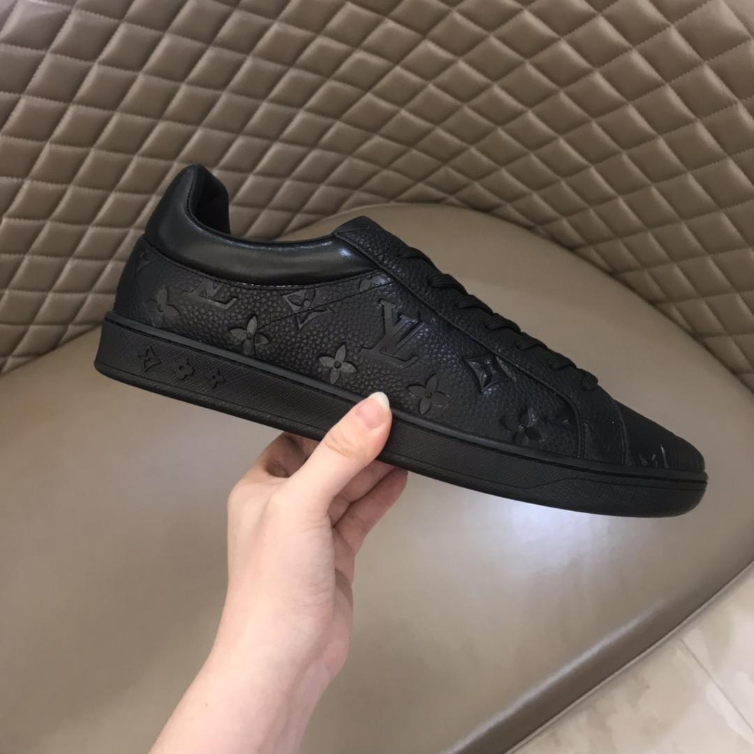 LOUIS VUITTON LUXEMBOURG SNEAKERS