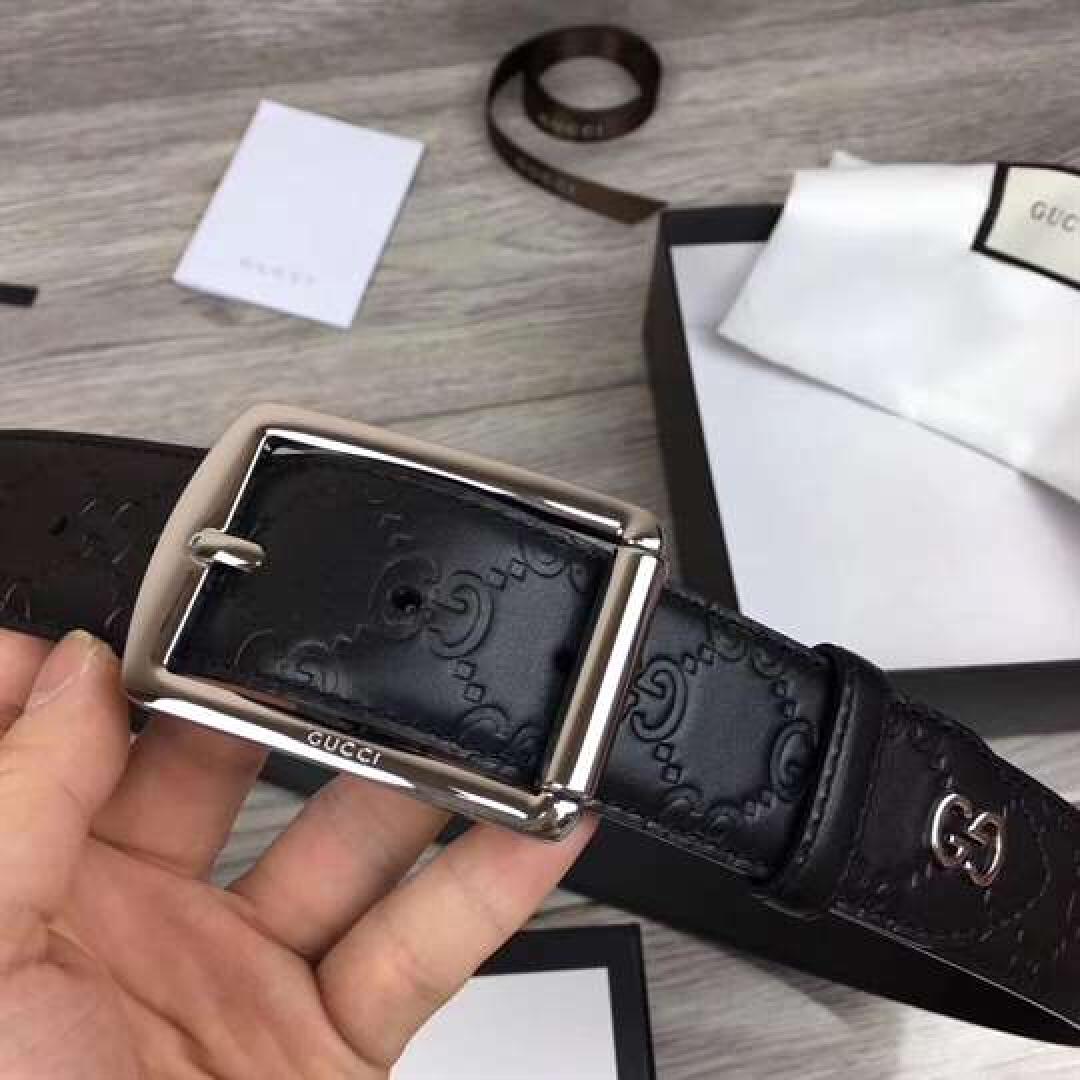 GUCCI SIGNATURE BELT WITH GG DETAIL