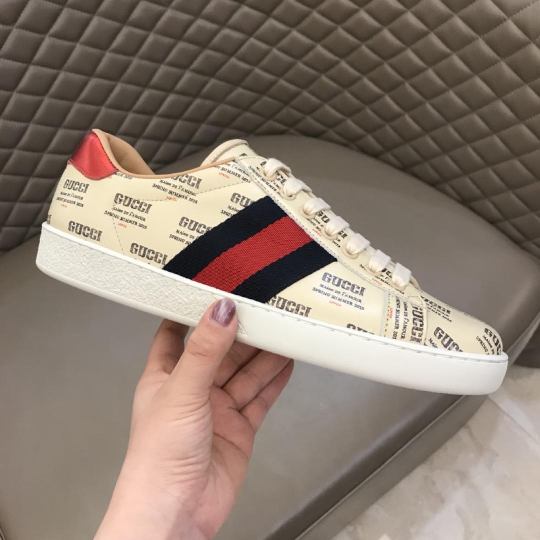 GUCCI STAMP PRINT SNEAKER