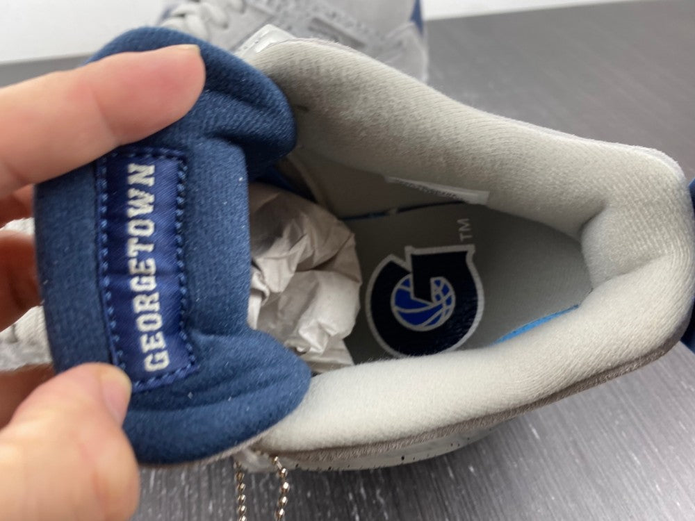 AIR JORDAN 4 RETRO "GEORGETOWN (PE)"