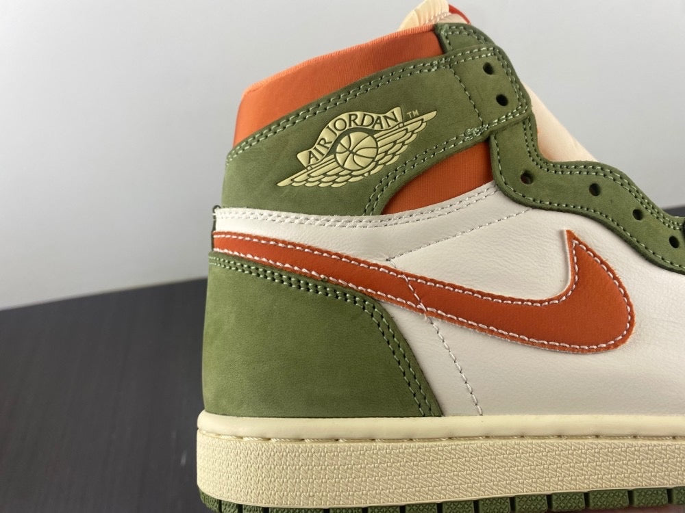 AIR JORDAN 1 HIGH OG “CELADON”