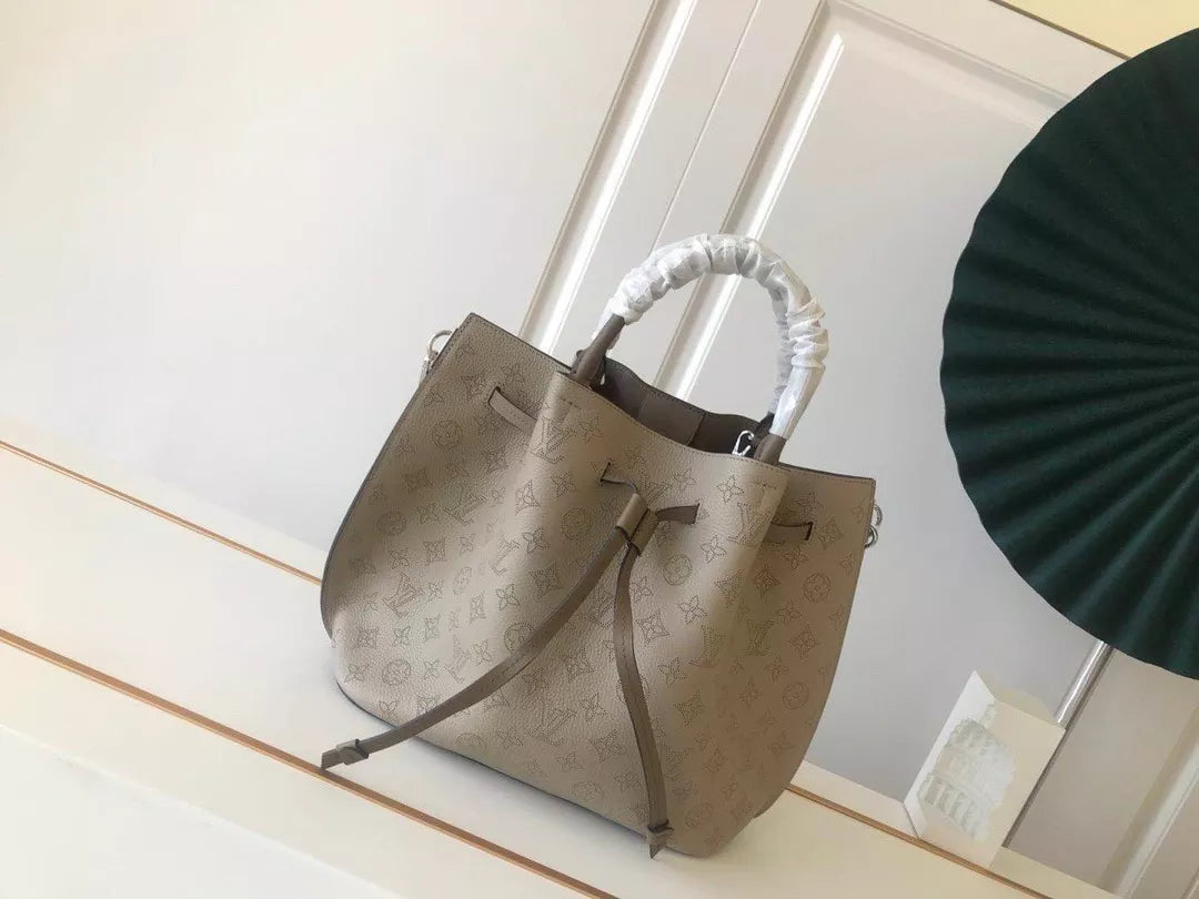 LOUIS VUITTON 44X27X12CM GIROLATA HANDBAG