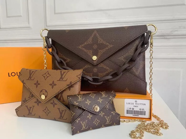 LOUIS VUITTON KIRIGAMI BAG