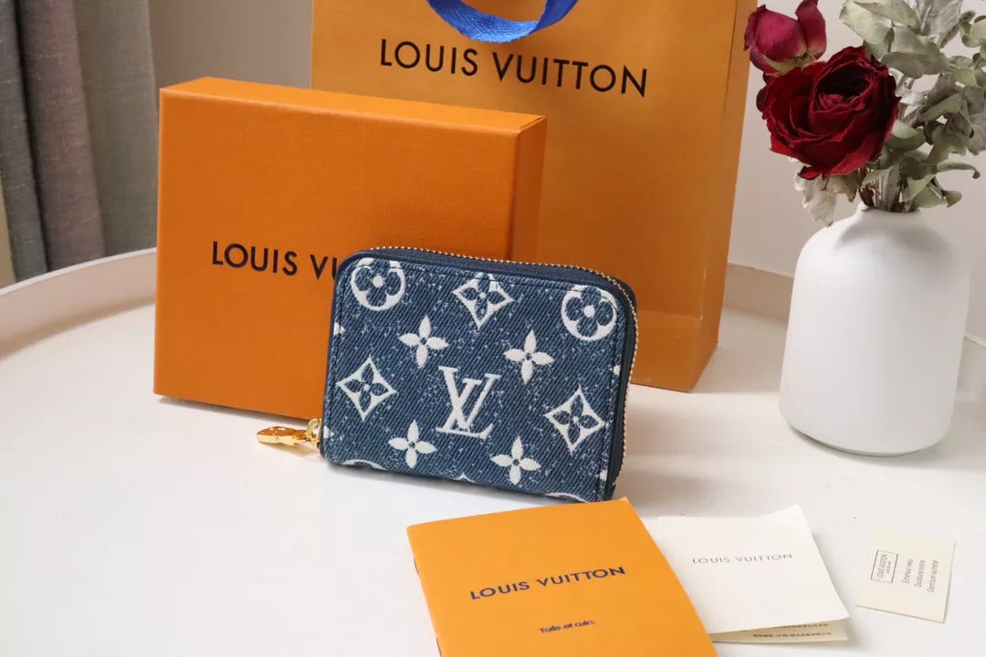 LOUIS VUITTON ZIPPY COIN PURSE & SARAH WALLET