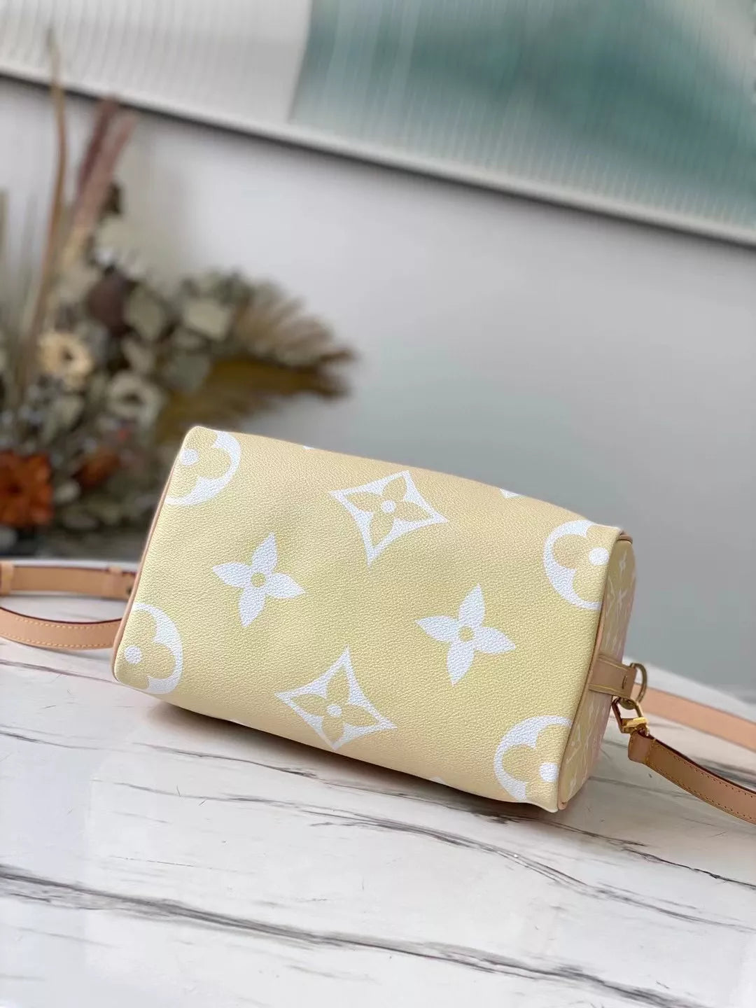 LOUIS VUITTON 9.8 X 7.5 X 5.9 INCHES SPEEDY BANDOULIÈRE 25
