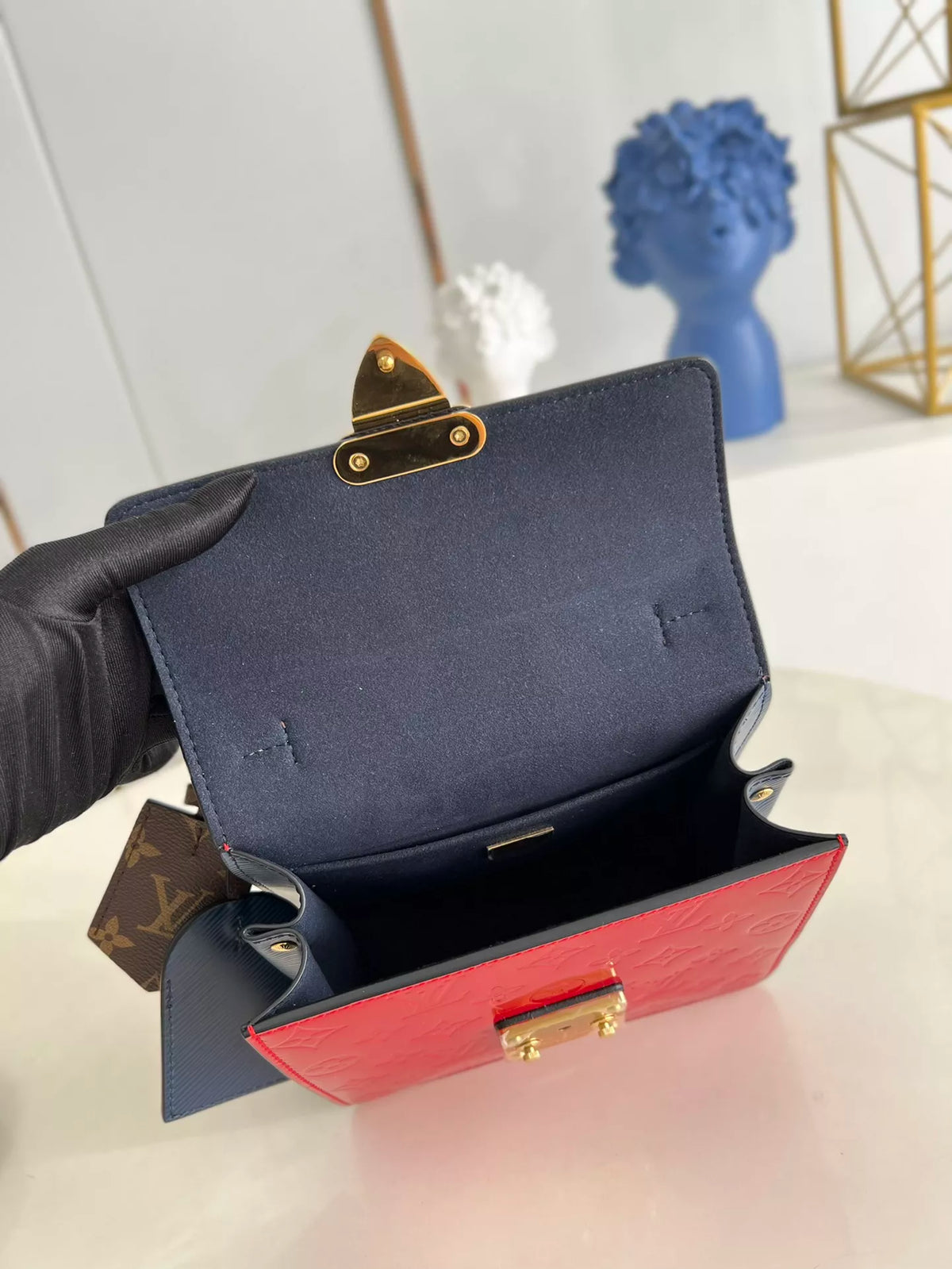 LOUIS VUITTON 17*16*8.5 CM SPRING STREET BAG