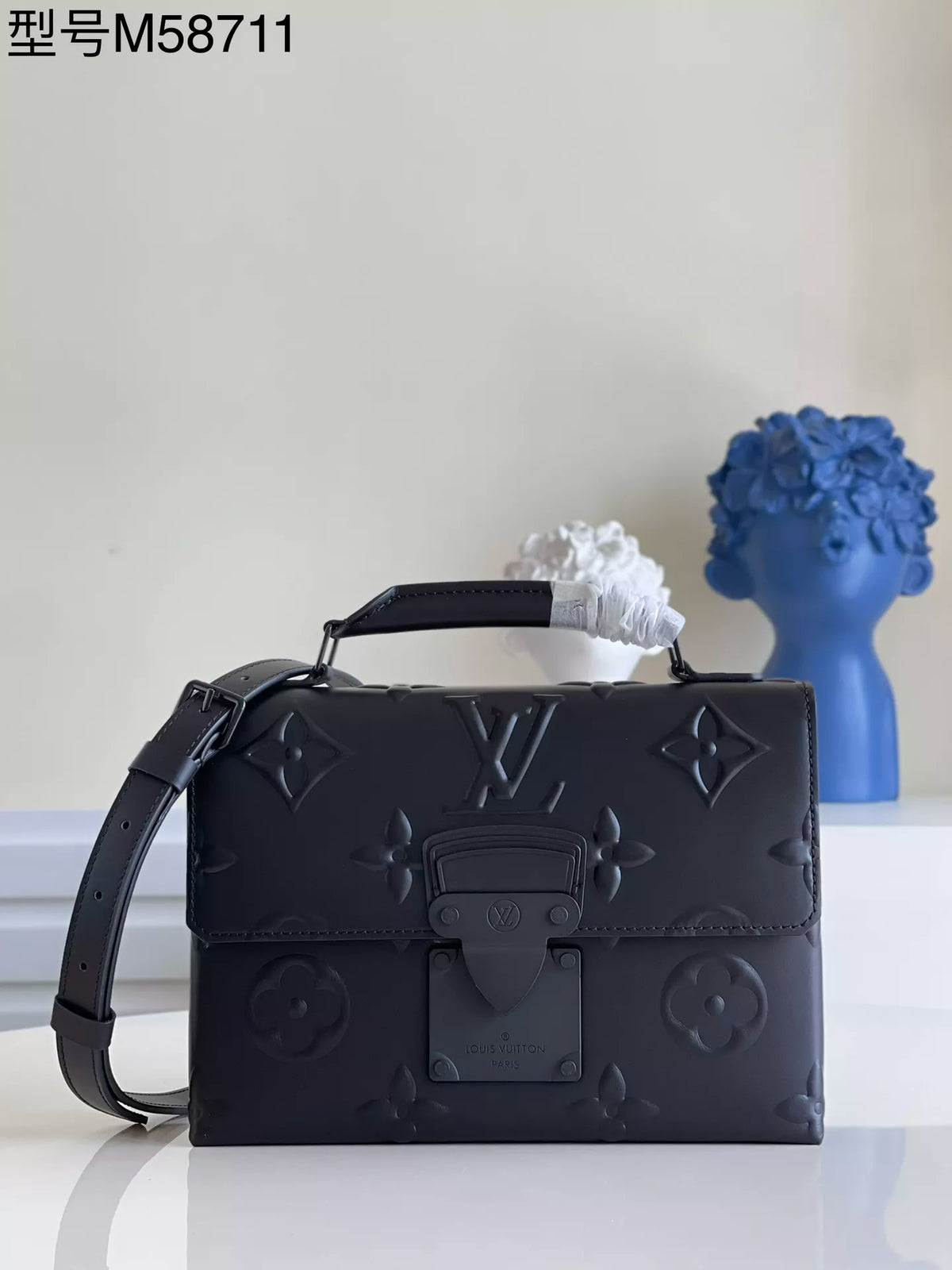LOUIS VUITTON 25 X 19 X 6CM S-LOCK AMBASSADEUR PM