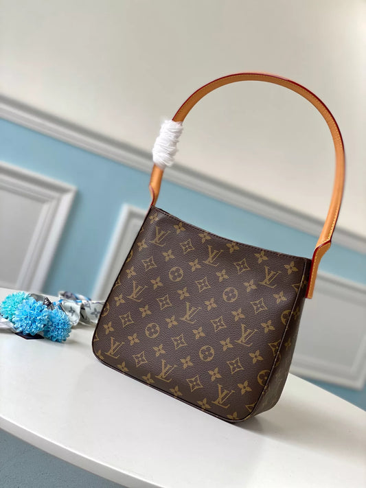 LOUIS VUITTON 25X21X10CM MONOGRAM VINTAGE LOOPING
