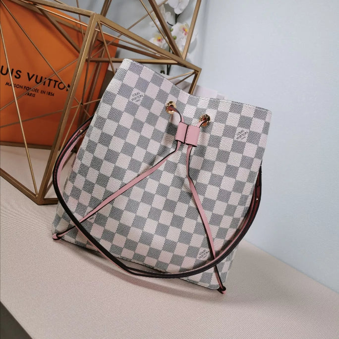 LOUIS VUITTON 26×22×27CM NEONOE BUCKET