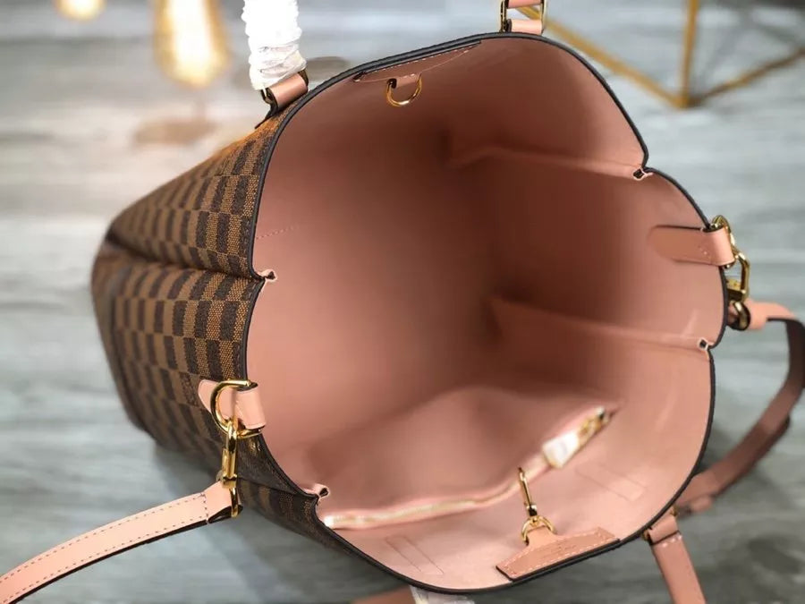 LOUIS VUITTON 32×28×15CM NEONOE BAG