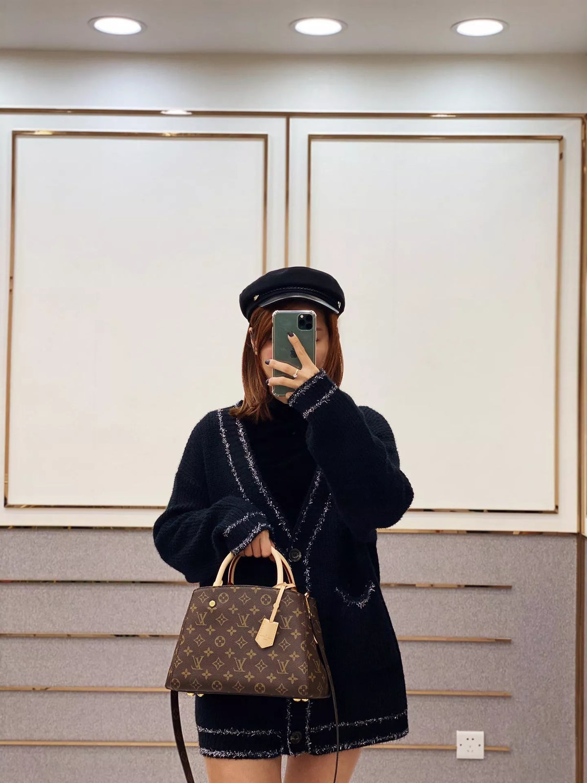 LOUIS VUITTON MONTAIGNE BB 33X23X15CM MB GRADE