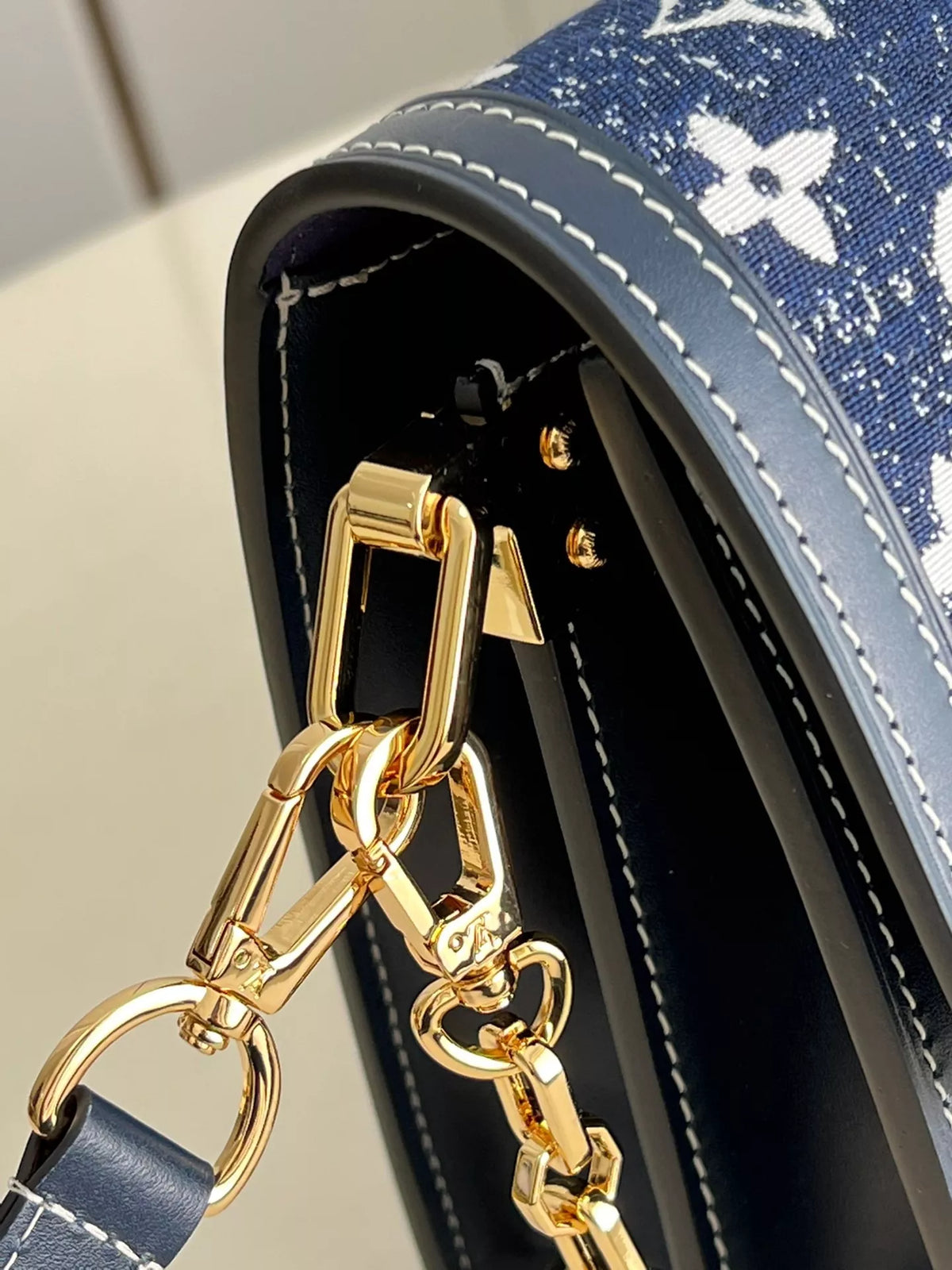 LOUIS VUITTON TOP ORIGINAL DAUINE HANDBAG