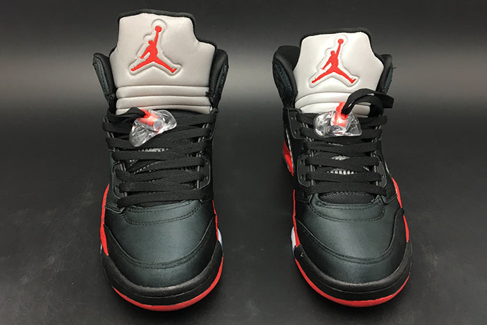 AIR JORDAN 5 RETRO “SATIN BRED”