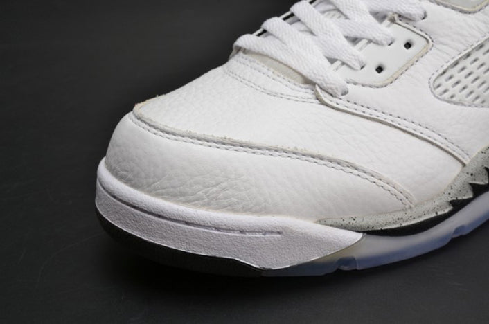AIR JORDAN 5 RETRO "WHITE CEMENT"