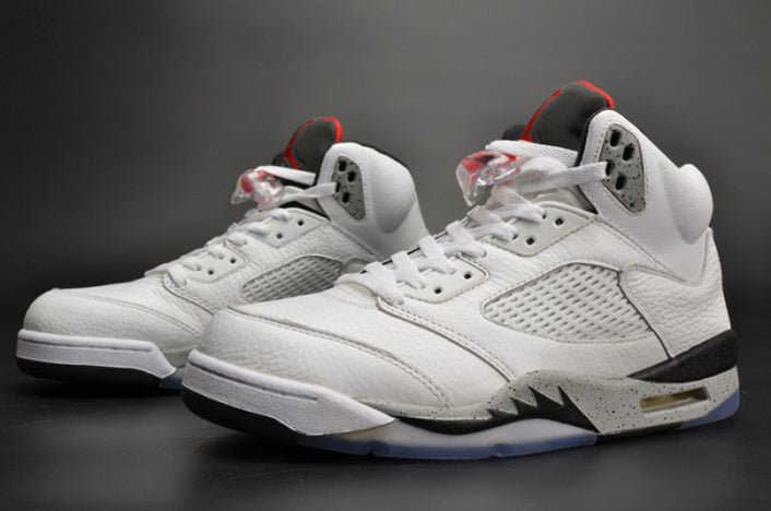 AIR JORDAN 5 RETRO "WHITE CEMENT"