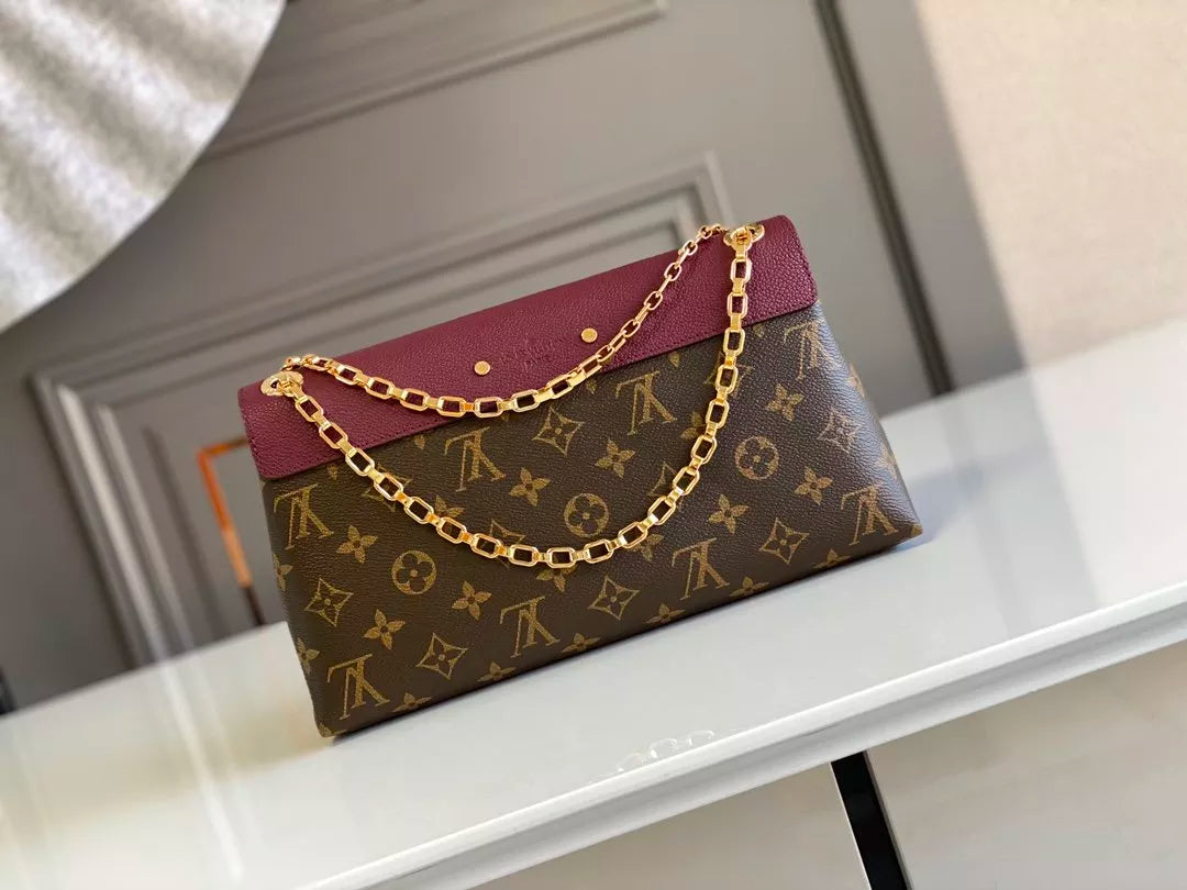 LOUIS VUITTON 26*17*6CM CHAIN HANDBAG, MONOGRAM CANVAS + CALF LEATHER