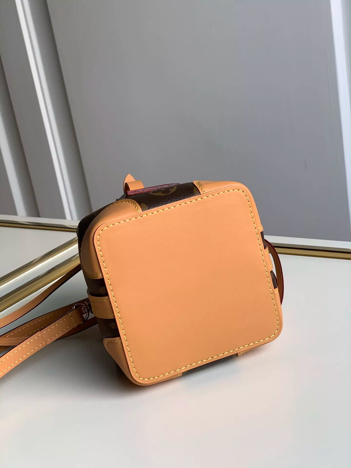 LOUIS VUITTON NOÉ PURSE BUCKET BAG