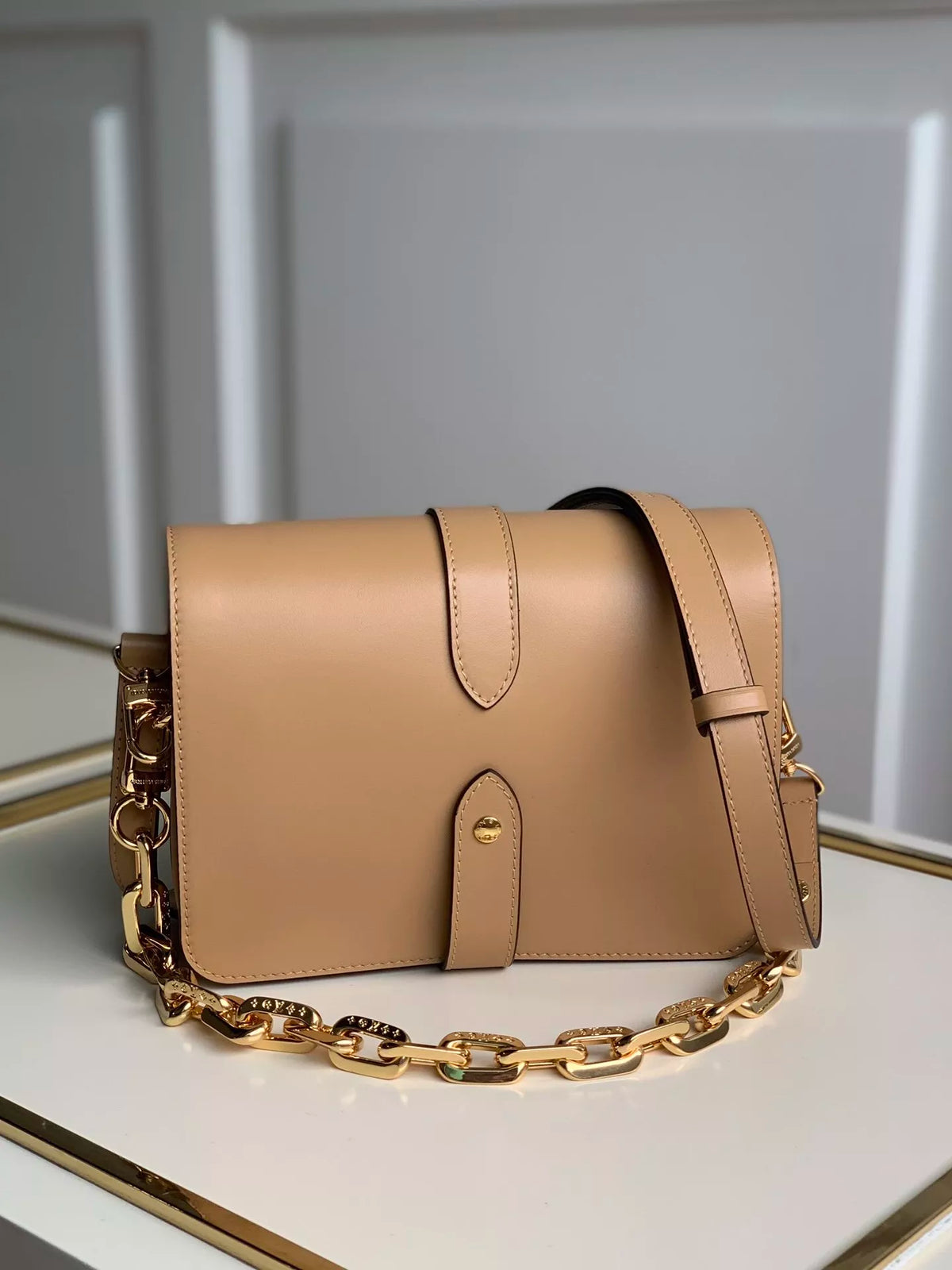 LOUIS VUITTON 17.0 X 22.0 X 7.0CM RENDEZ-VOUS BAG