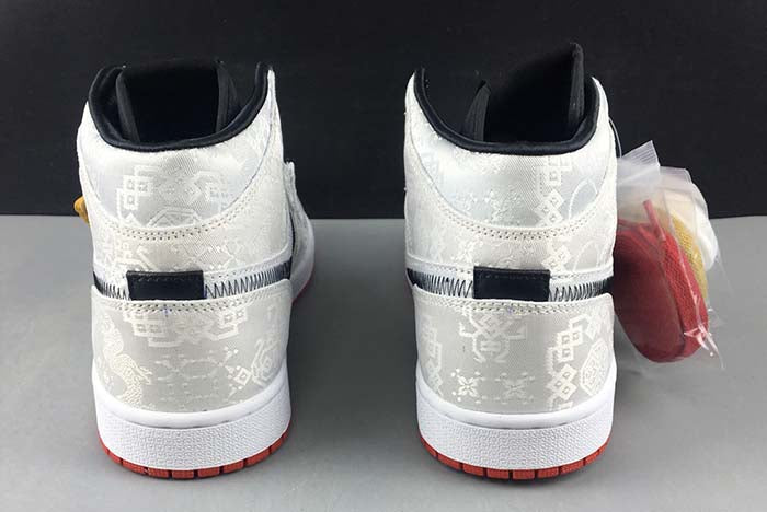AIR JORDAN 1 MID "CLOT FEARLESS"