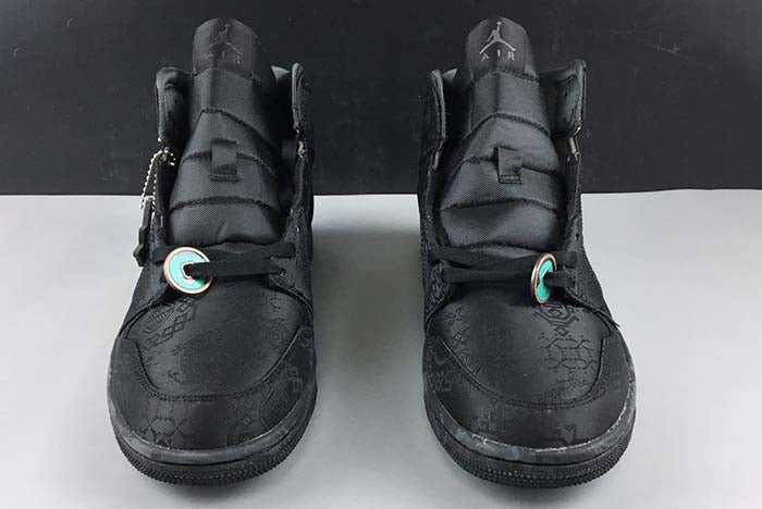 AIR JORDAN 1 MID "FEARLESS BLACK"