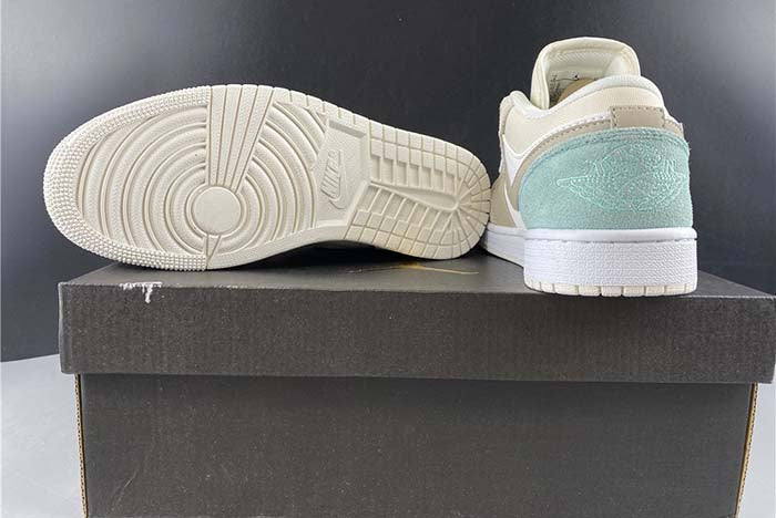 AIR JORDAN 1 LOW “PARIS”