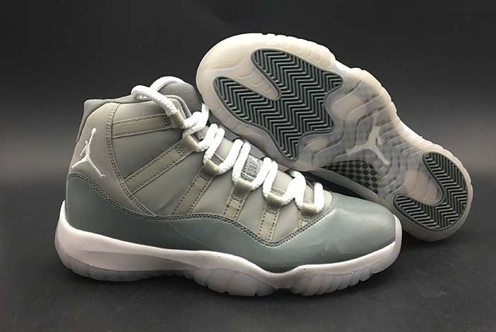 AIR JORDAN 11 RETRO "COOL GREY"
