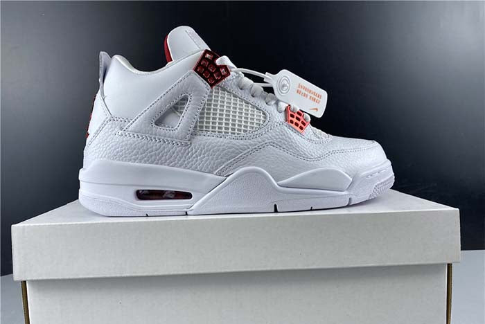 AIR JORDAN 4 “UNIVERSITY RED”
