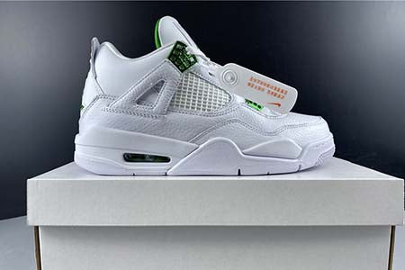 AIR JORDAN 4 “PINE GREEN”