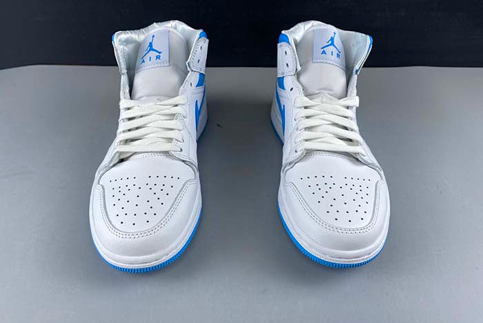 AIR JORDAN 1 MID "UNC" (WMNS)