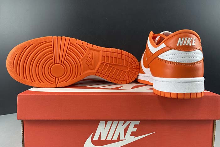 NIKE DUNK LOW SP "ORANGE BLAZE"