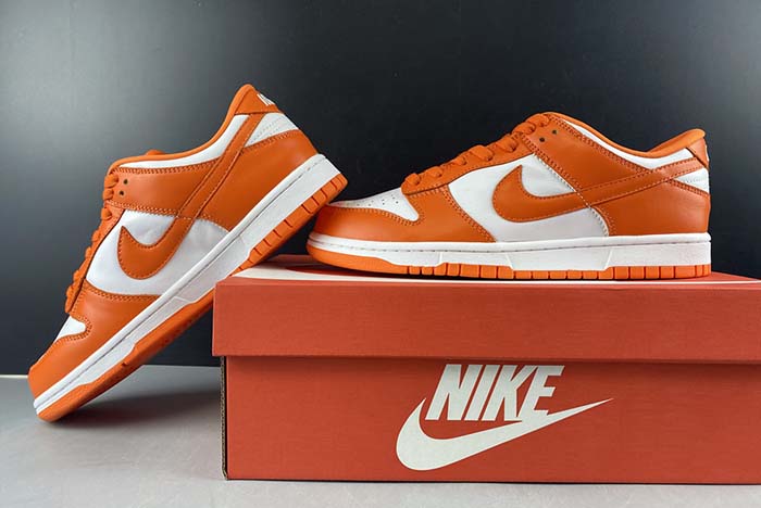 NIKE DUNK LOW SP "ORANGE BLAZE"
