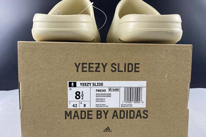 YEEZY SLIDE BONE