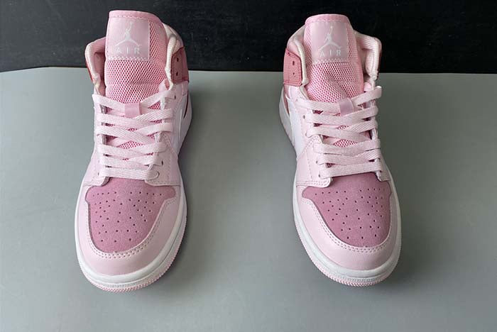 AIR JORDAN 1 MID WMNS “DIGITAL PINK”
