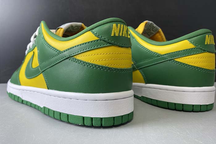 NIKE DUNK LOW SP "BRAZIL"
