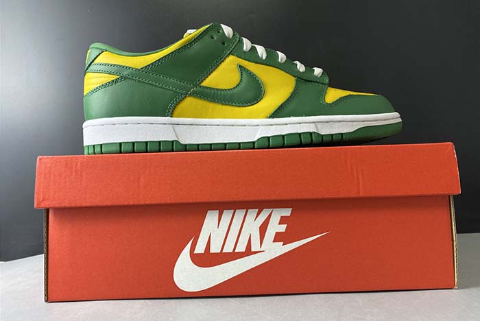 NIKE DUNK LOW SP "BRAZIL"