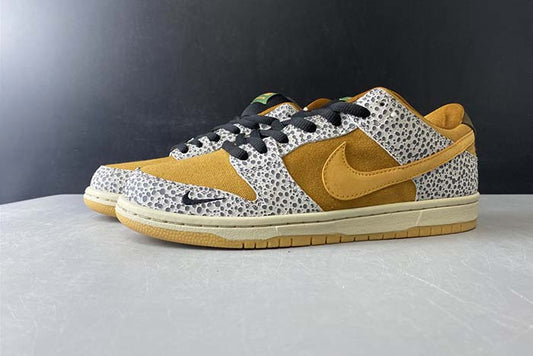 NIKE SB DUNK LOW “SAFARI”