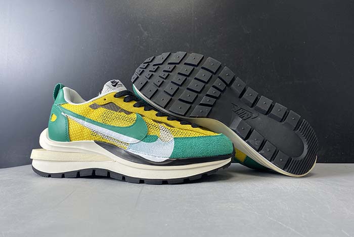 NIKE SACAI PEGASUA VAPORFLY "YELLOW GREEN"
