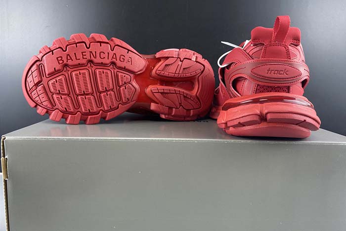 BALENCIAGA TRACK 3.0 RED