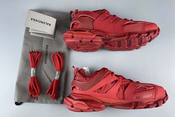 BALENCIAGA TRACK 3.0 RED