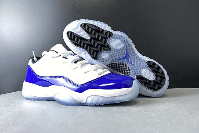 AIR JORDAN 11 “CONCORD” (WMNS)