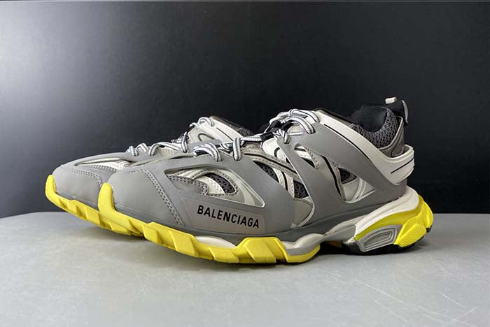 BALENCIAGA TRACK 3.0