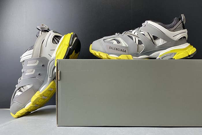 BALENCIAGA TRACK 3.0