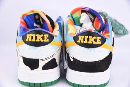 NIKE DUNK LOW SB "BEN & JERRY'S CHUNKY DUNKY"