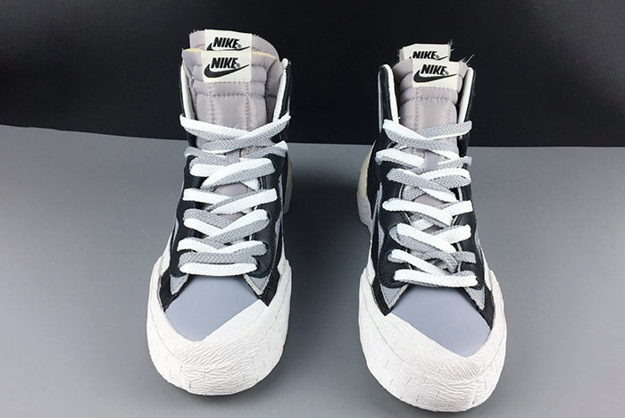 NIKE BLAZER HIGH SACAI WHITE-GREY