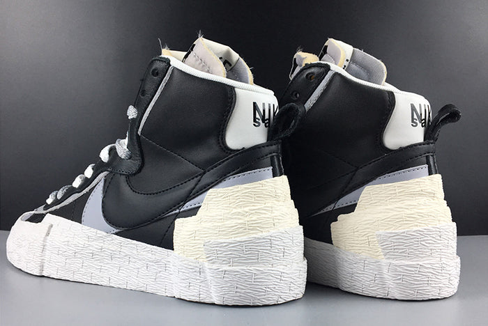 NIKE BLAZER HIGH SACAI WHITE-GREY